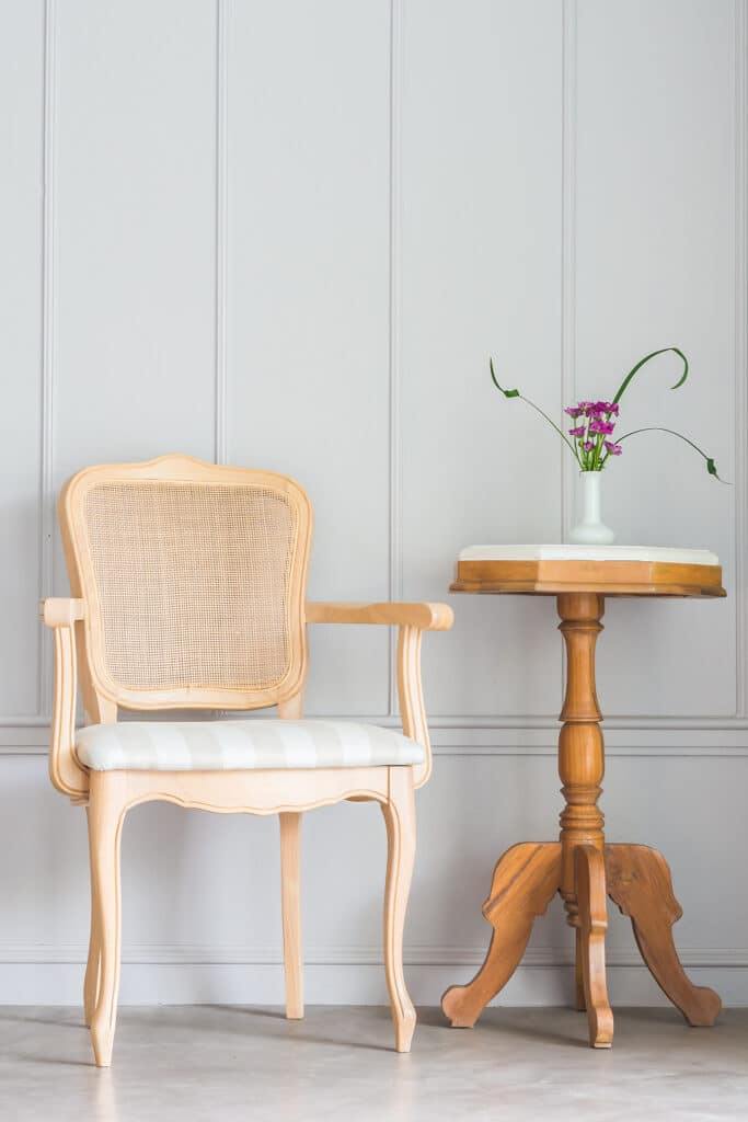 chaise cannée