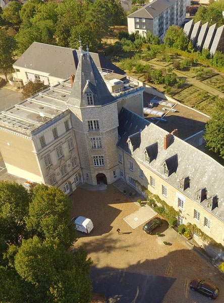 Lycée polyvalent privé Saint-Louis : lycée privé à Montargis