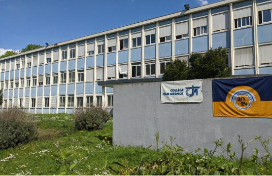 Collège Jean Mermoz : collège public à Lyon