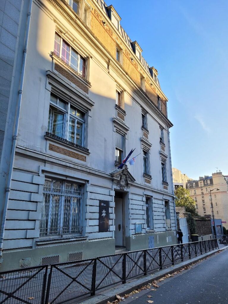 Lycée Emile Dubois : lycée public à Paris