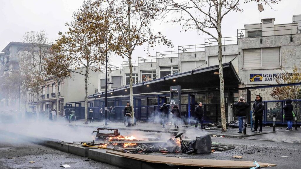 Lycée professionnel Jean-Pierre Timbaud : lycée public à Aubervilliers