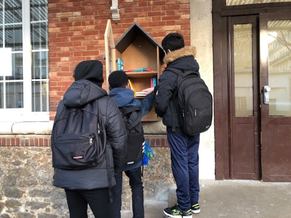 Collège Voltaire : collège public à Asnières-sur-Seine