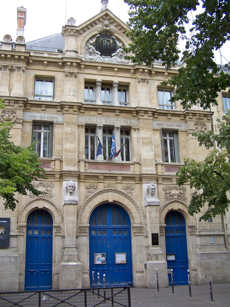 Collège Voltaire : collège public à Paris