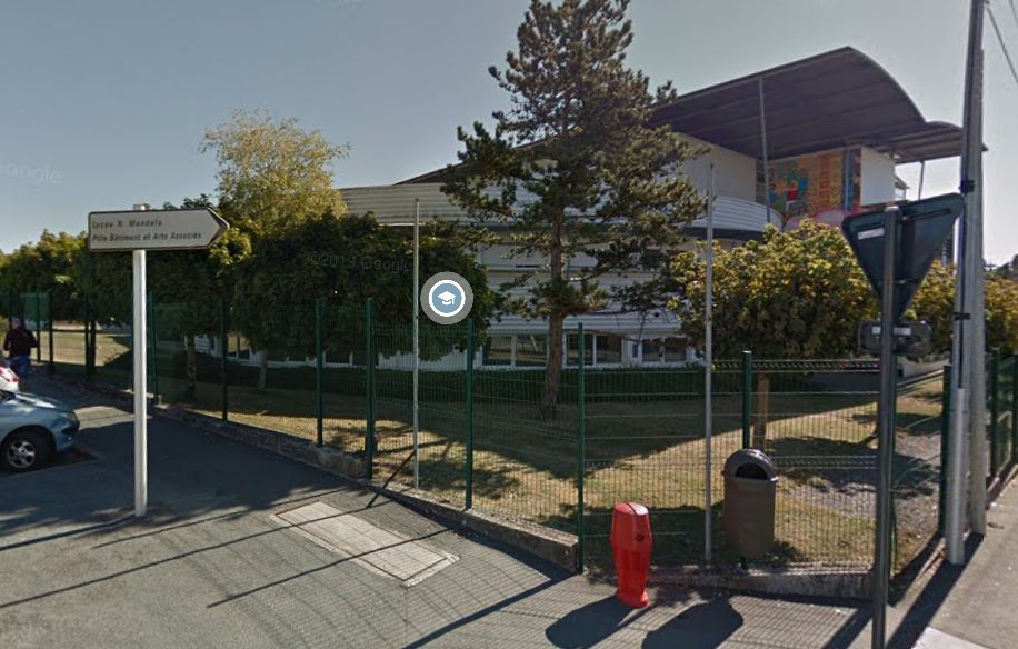 Lycée polyvalent Nelson Mandela : lycée public à Poitiers