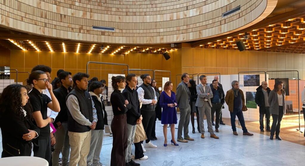 Lycée polyvalent Suger : lycée public à Saint-Denis