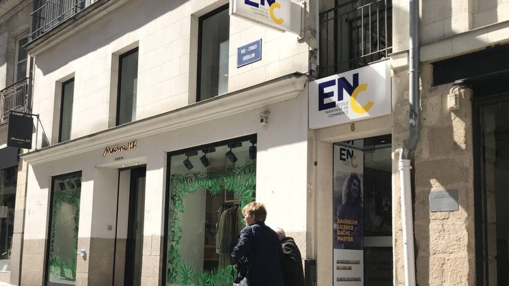 Lycée professionnel ENCIA : lycée privé à Nantes
