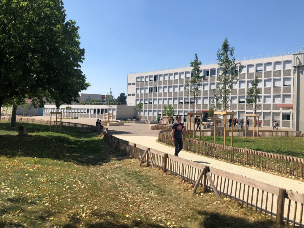 Collège Lamartine : collège public à Villeurbanne