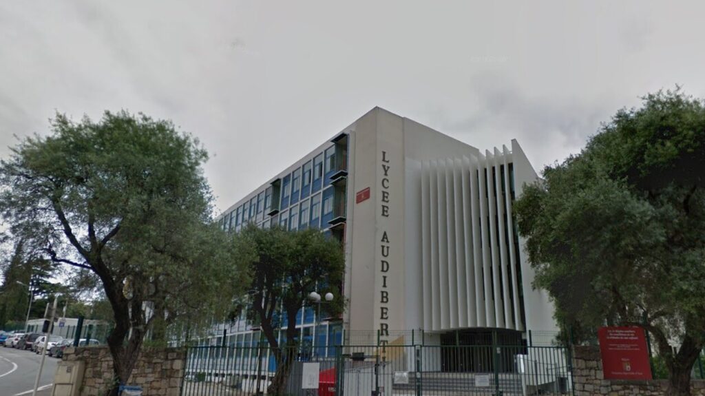 Lycée Jacques Audiberti : lycée public à Antibes