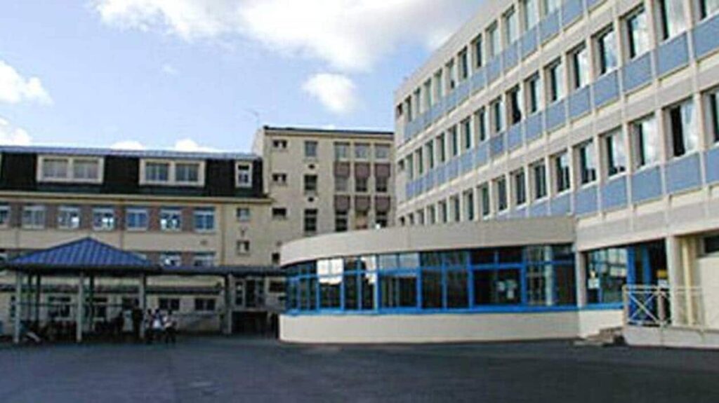 Lycée professionnel la Croix Rouge La Salle : lycée privé à Brest