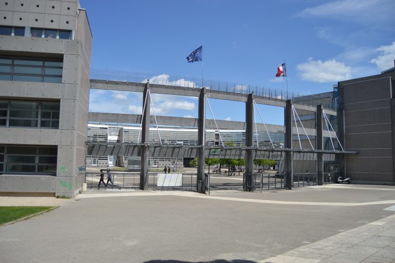 Lycée polyvalent La Fayette : lycée public à Clermont-Ferrand