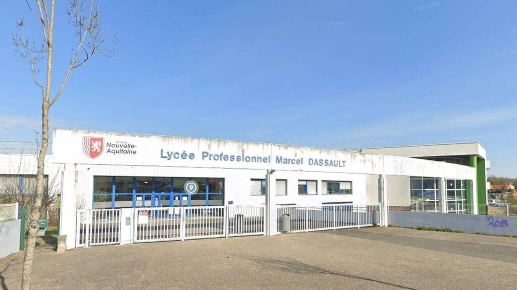 Lycée Fernand Daguin : lycée public à Mérignac