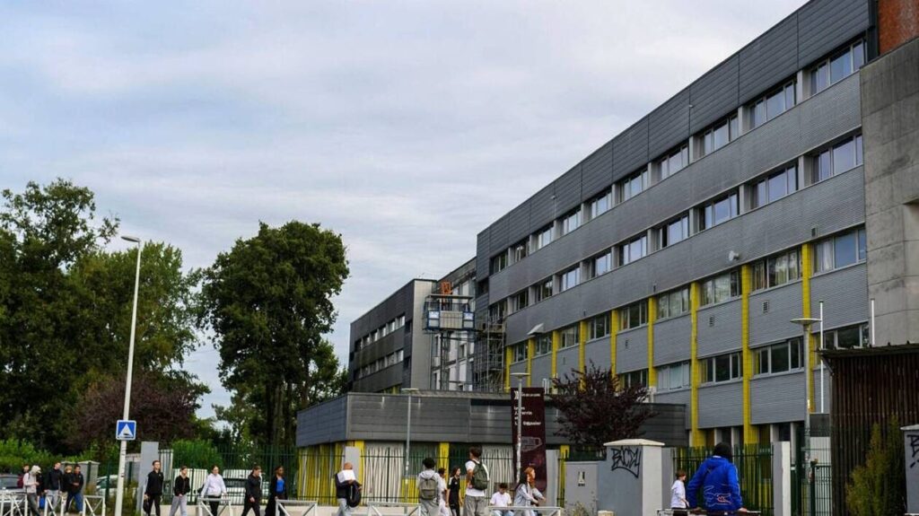Lycée La Colinière : lycée public à Nantes