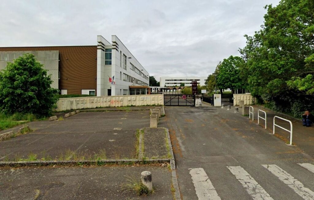 Lycée polyvalent Les Bourdonnières : lycée public à Nantes