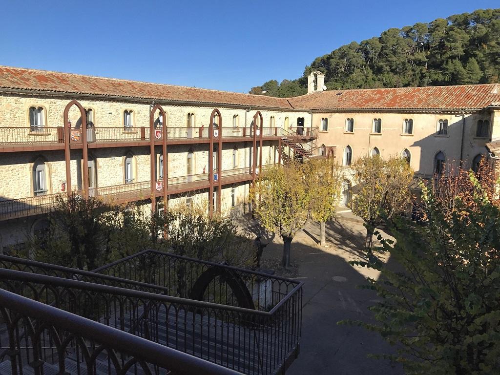 Collège privé Saint-Stanislas : collège privé à Nîmes