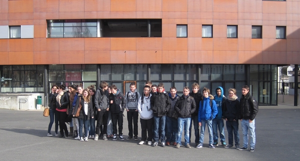 Lycée polyvalent Benjamin Franklin : lycée public à Orléans