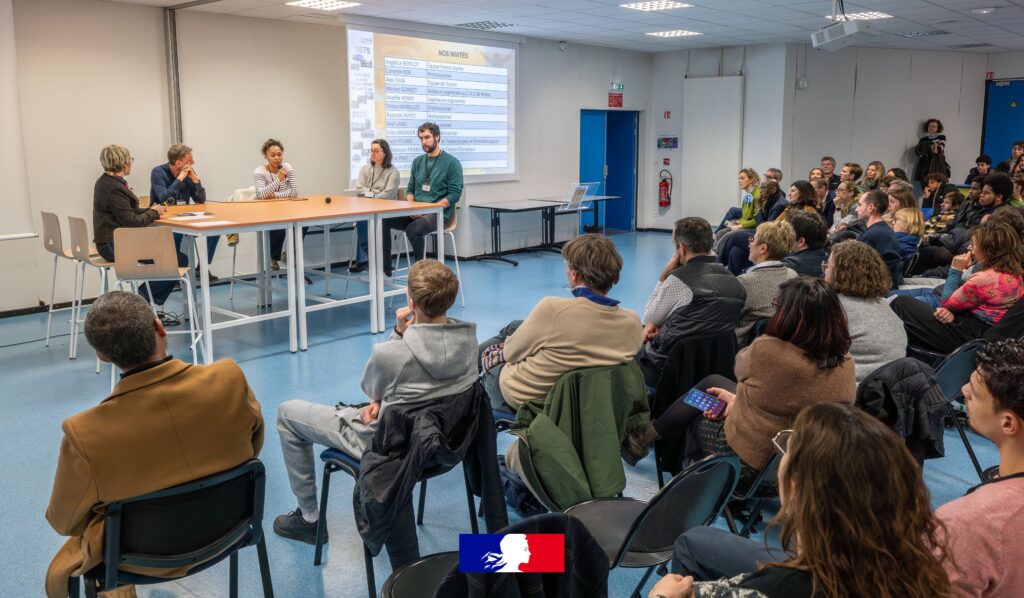 Lycée polyvalent François Arago : lycée public à Reims