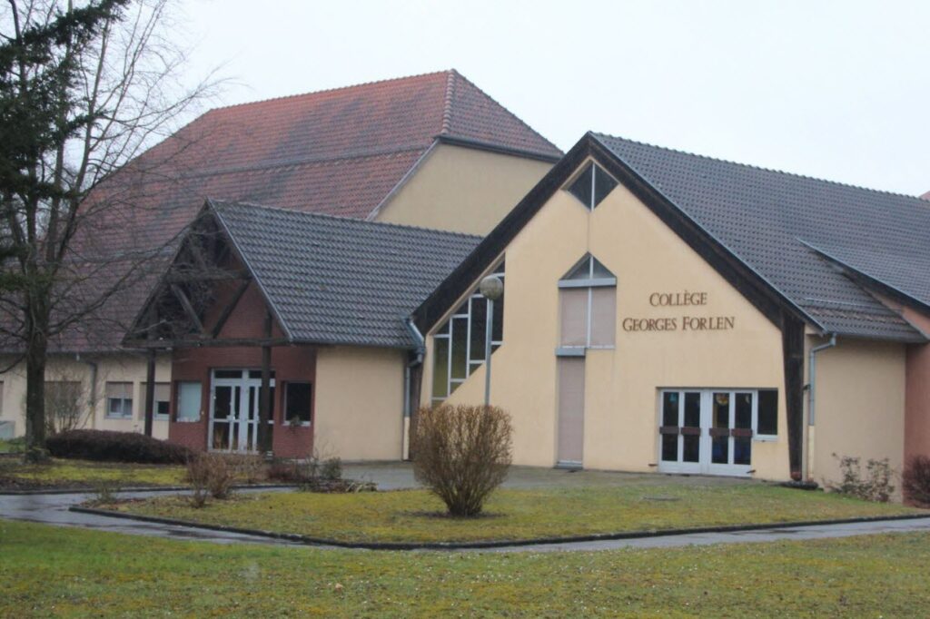 Collège Georges Forlen : collège public à Saint-Louis