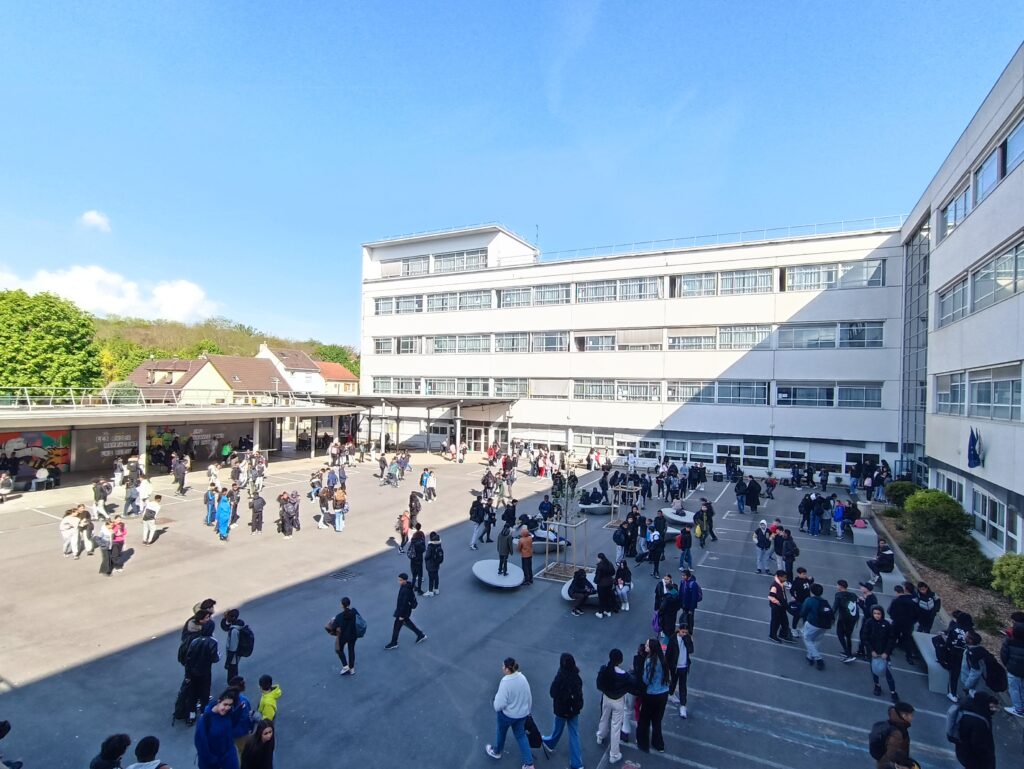 Collège Joliot Curie : collège public à Tonnay-Charente