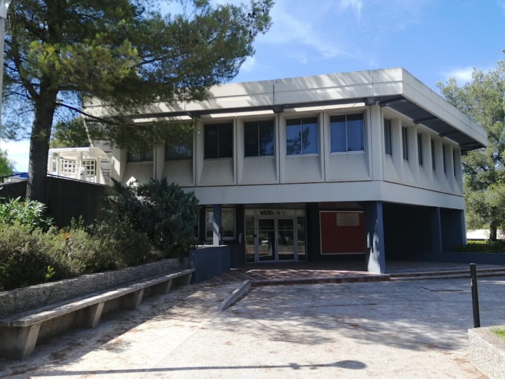 Lycée La Tourrache : lycée public à Toulon
