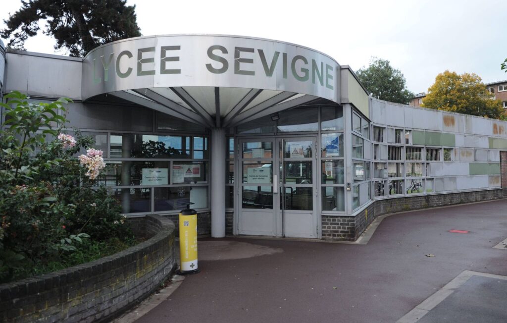 Lycée professionnel Sévigné : lycée public à Tourcoing