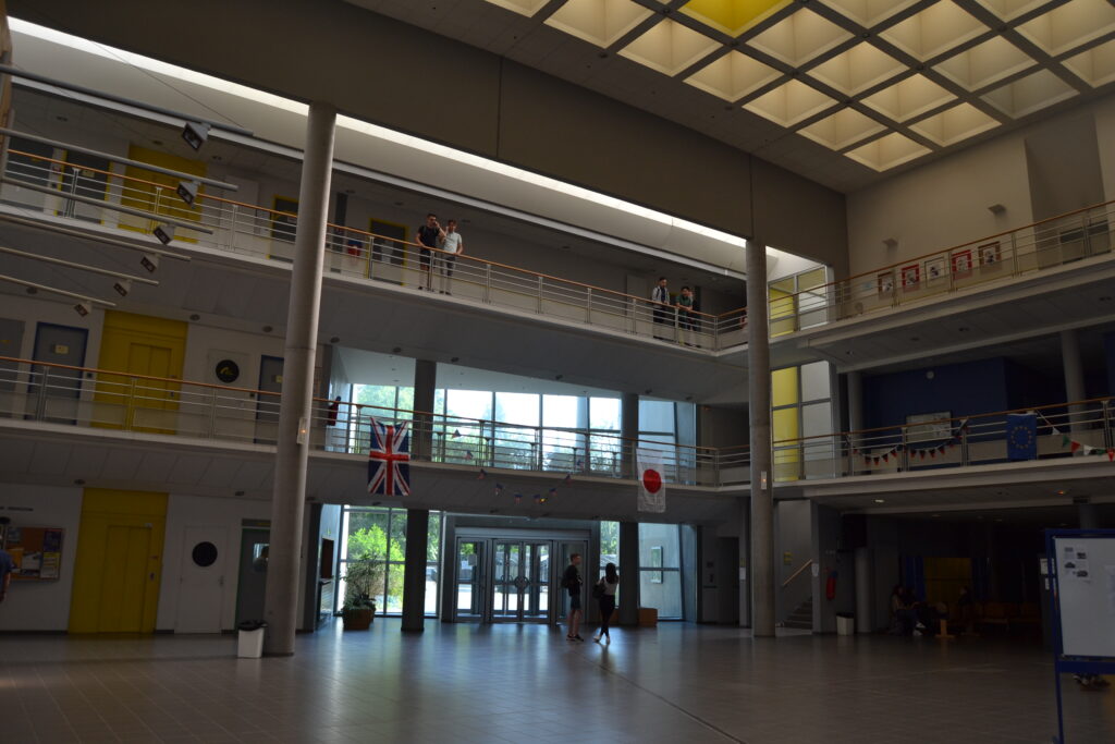 Lycée Sévigné : lycée public à Tourcoing
