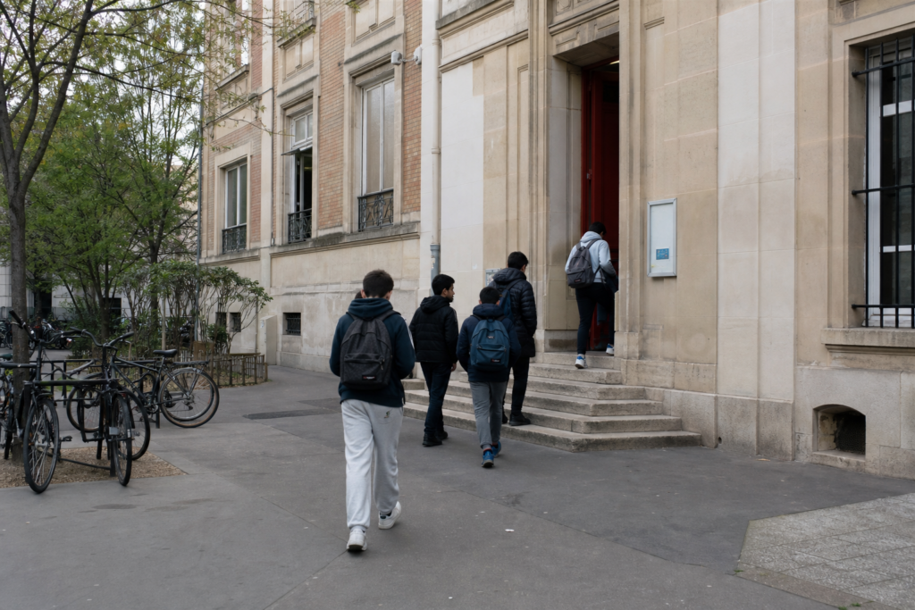 Lycée Maurice-Ravel à Paris : repères pour les familles